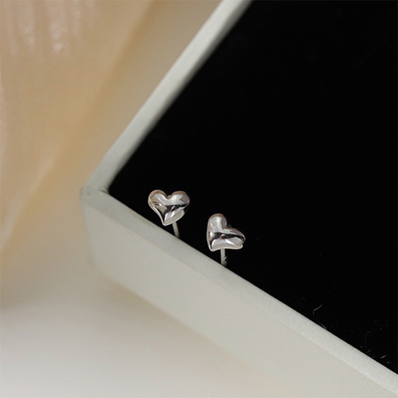 Small Silver Heart Needle Stud Earrings - Picture 5 of 6